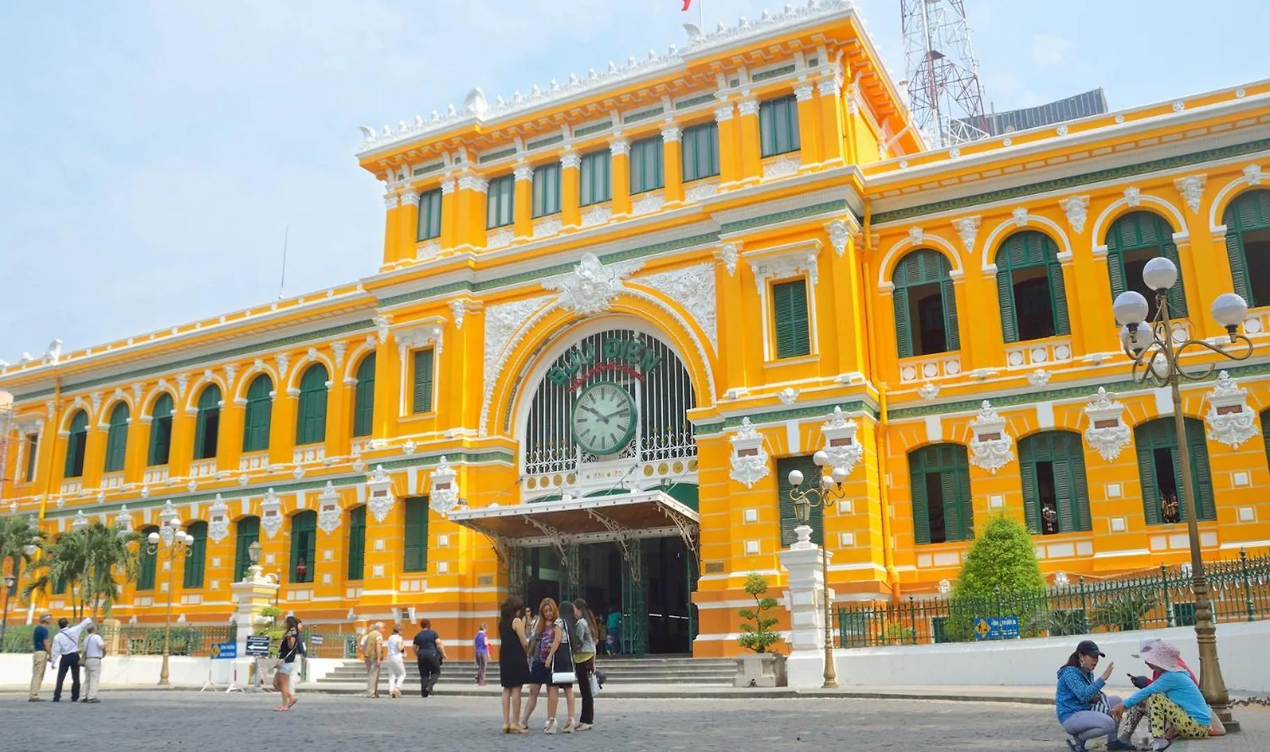 Huazhu Hotel Ho Chi Minh